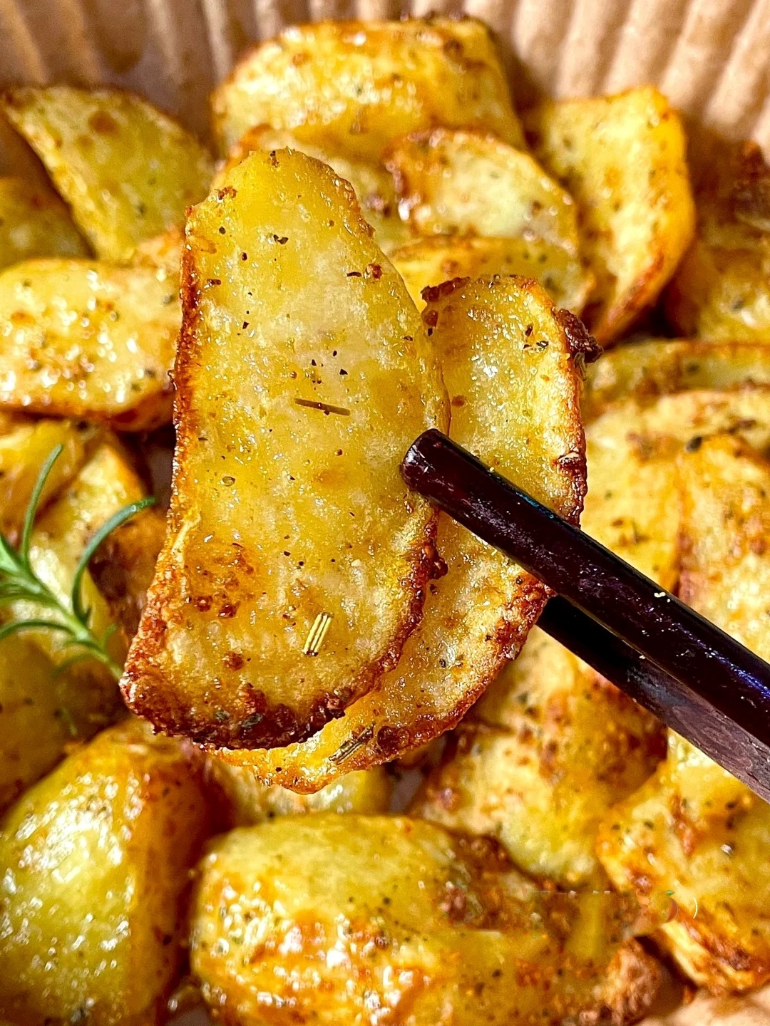 6 C&aacute;ch chế biến Khoai t&acirc;y ngon nhức n&aacute;ch cho bữa cơm gia đ&igrave;nh th&ecirc;m hấp dẫn - Ảnh 6.