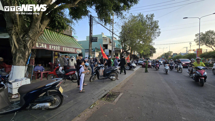 Hai kẻ cướp ng&acirc;n h&agrave;ng Vietcombank ở Gia Lai: Diễn biến vụ việc g&acirc;y ch&uacute; &yacute; - Ảnh 1.