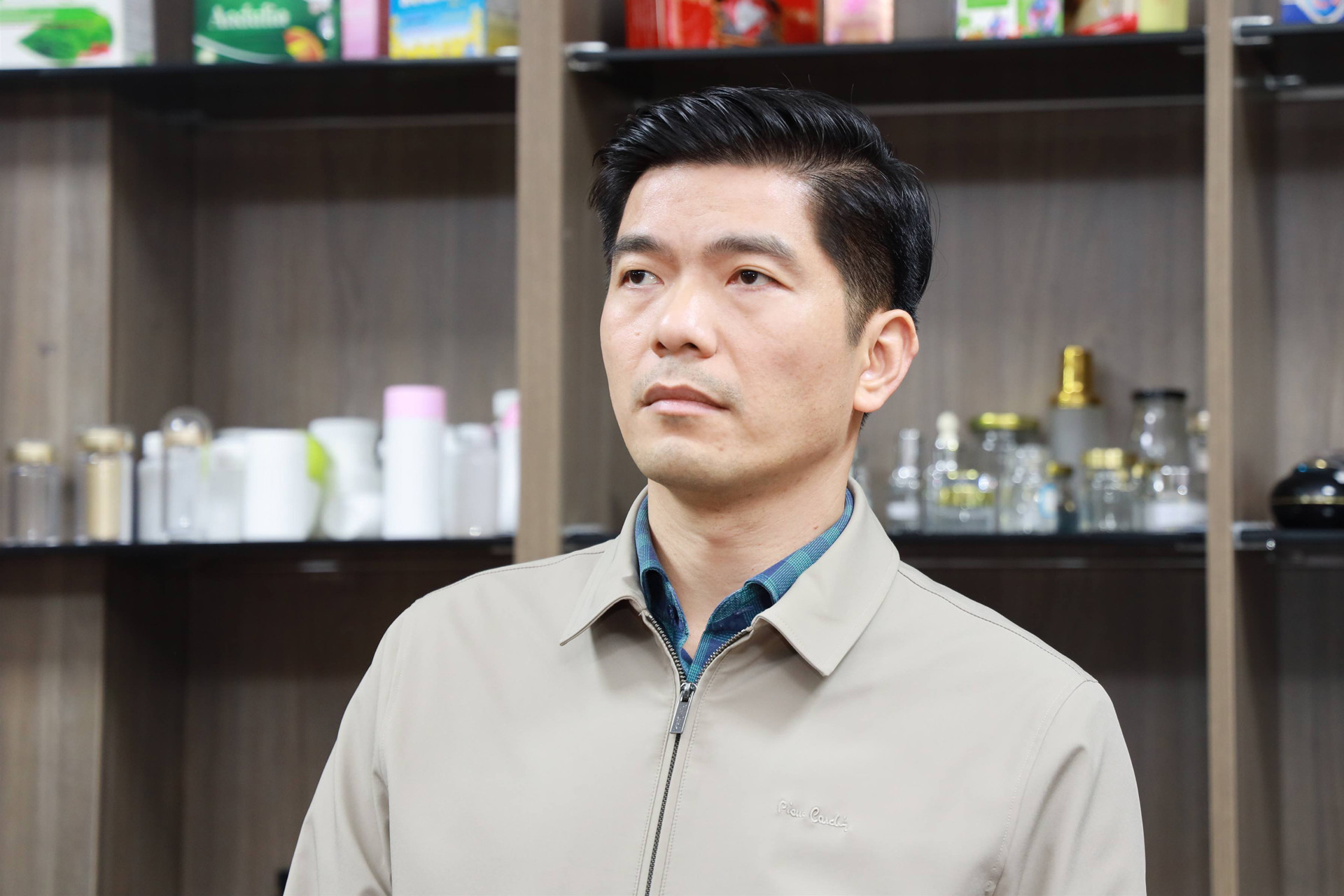 Đo&agrave;n Trung Đức bị khởi tố: Đế chế thực phẩm chức năng Medistar r&uacute;ng động - Ảnh 1.