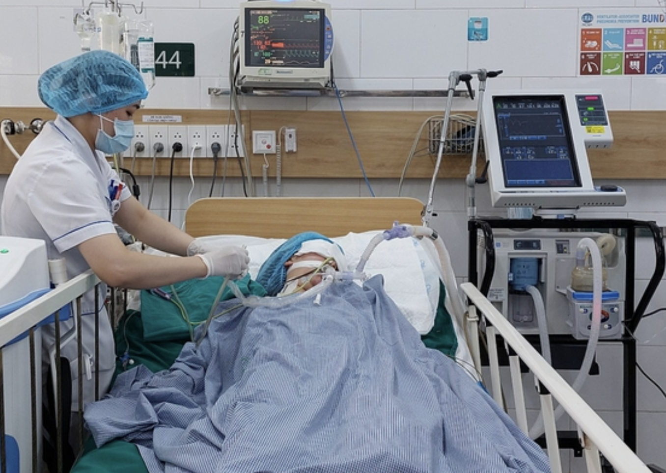 Hút, chứa chấp người dùng thuốc lá điện tử bị phạt tới 10 triệu đồng - Ảnh 3. Hút, chứa chấp người dùng thuốc lá điện tử bị phạt tới 10 triệu đồng - Ảnh 3.