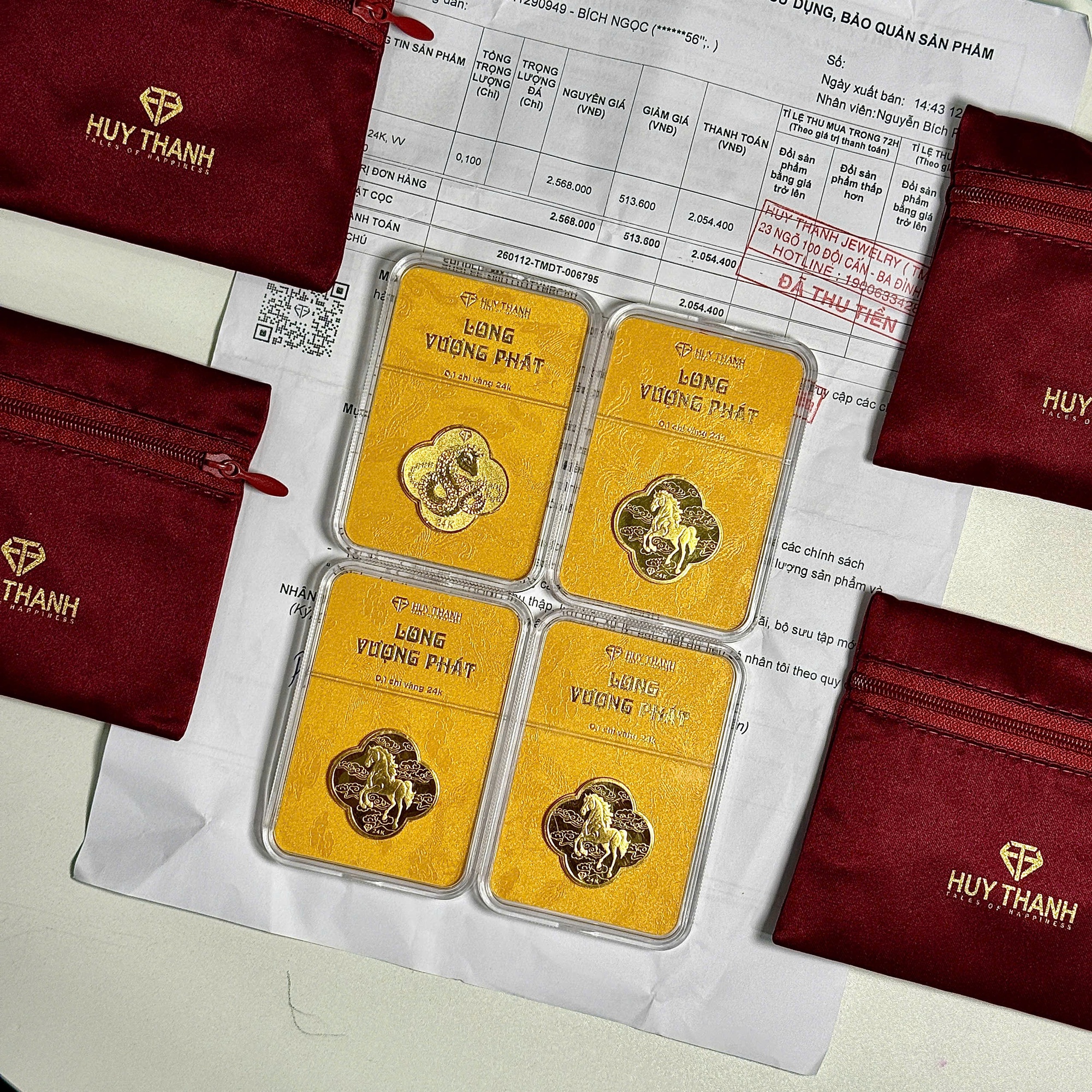 Mua vàng trên mọi “mặt trận”: Chốt 6 đơn vàng online, cô gái vẫn đi xếp hàng mua tiếp “cho có không khí”- Ảnh 4. Mua vàng trên mọi “mặt trận”: Chốt 6 đơn vàng online, cô gái vẫn đi xếp hàng mua tiếp “cho có không khí”- Ảnh 4.