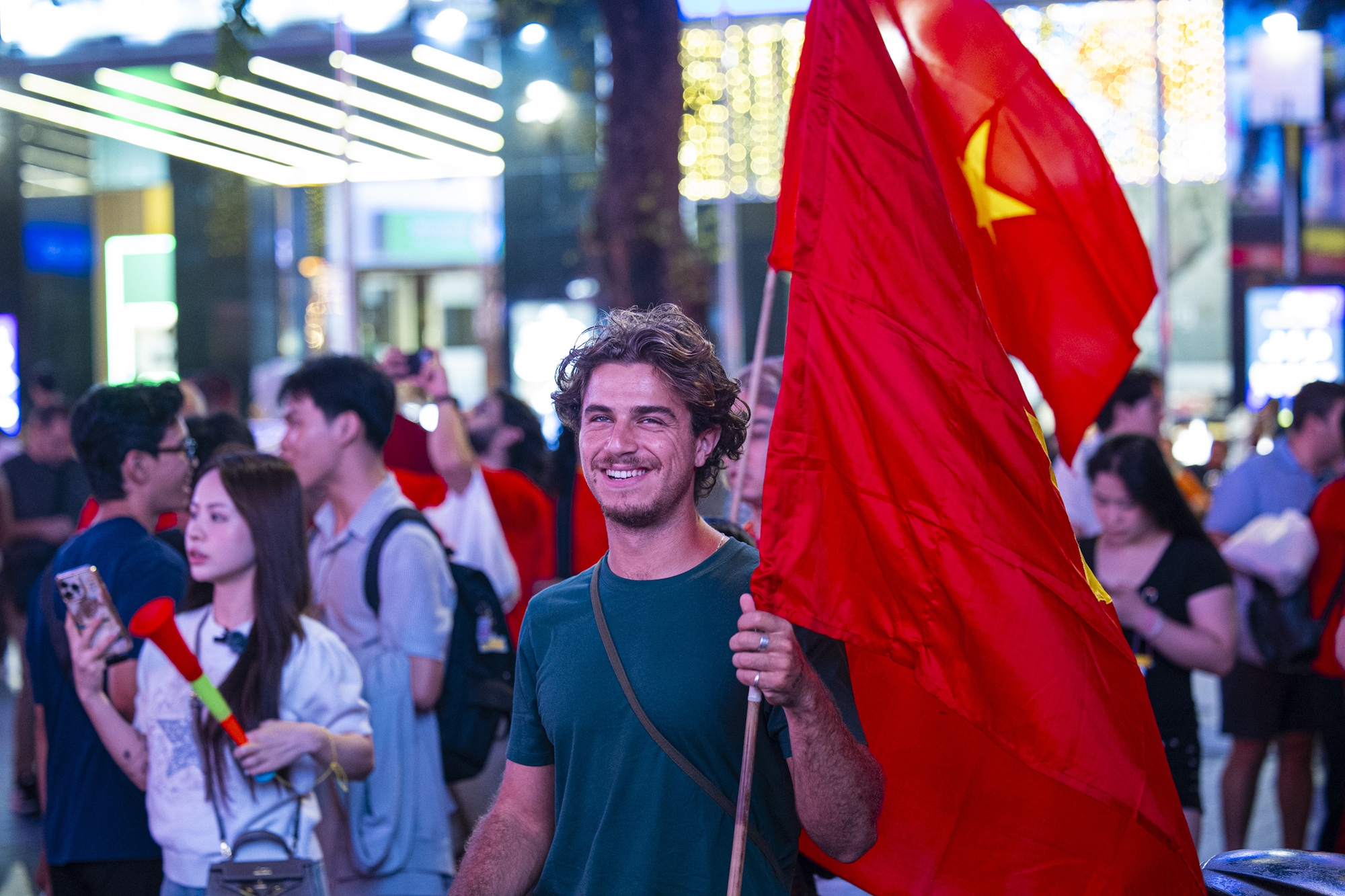 Nước mắt cổ động vi&ecirc;n khi U23 Việt Nam nhận thất bại cay đắng- Ảnh 67.