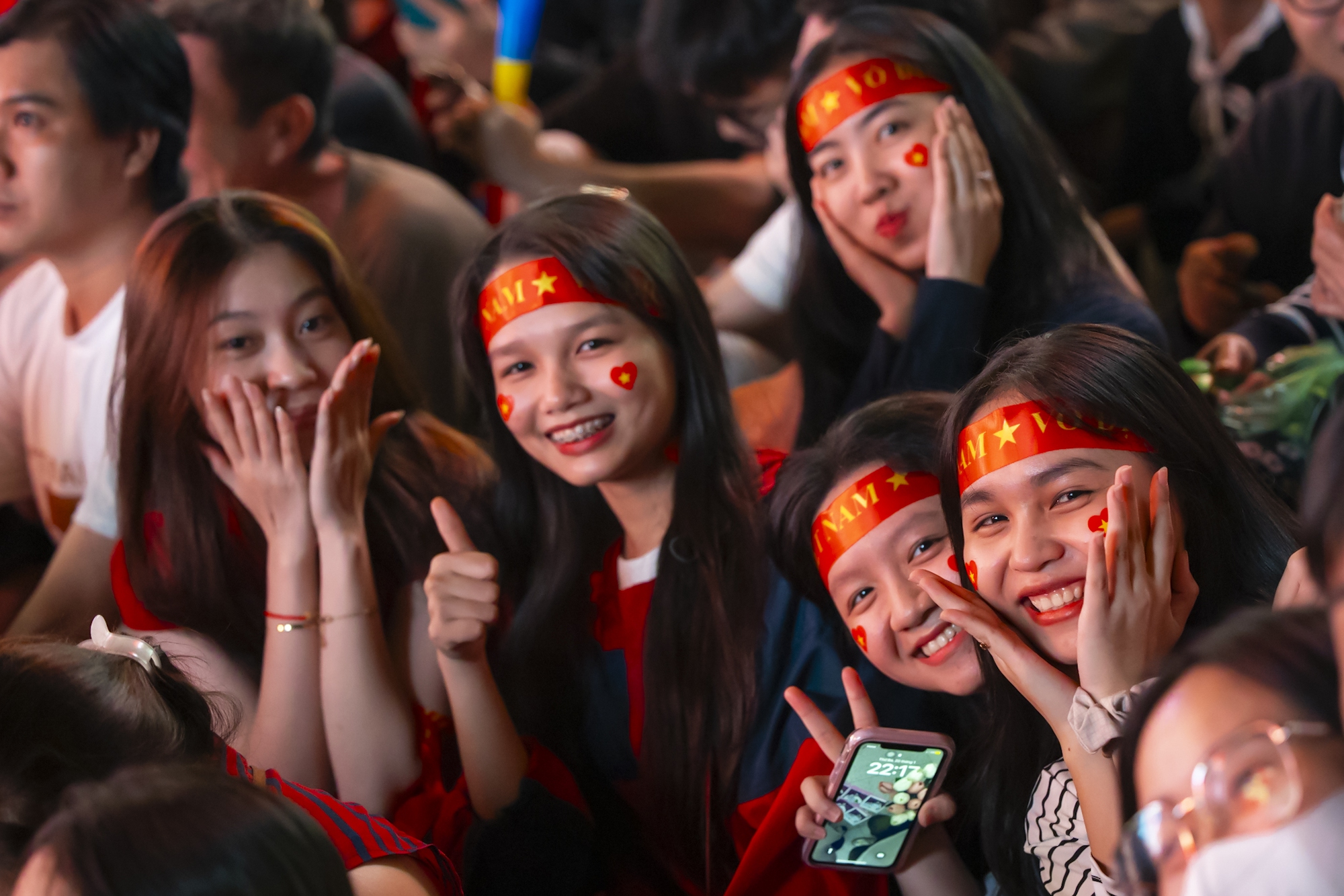 Nước mắt cổ động vi&ecirc;n khi U23 Việt Nam nhận thất bại cay đắng- Ảnh 57.