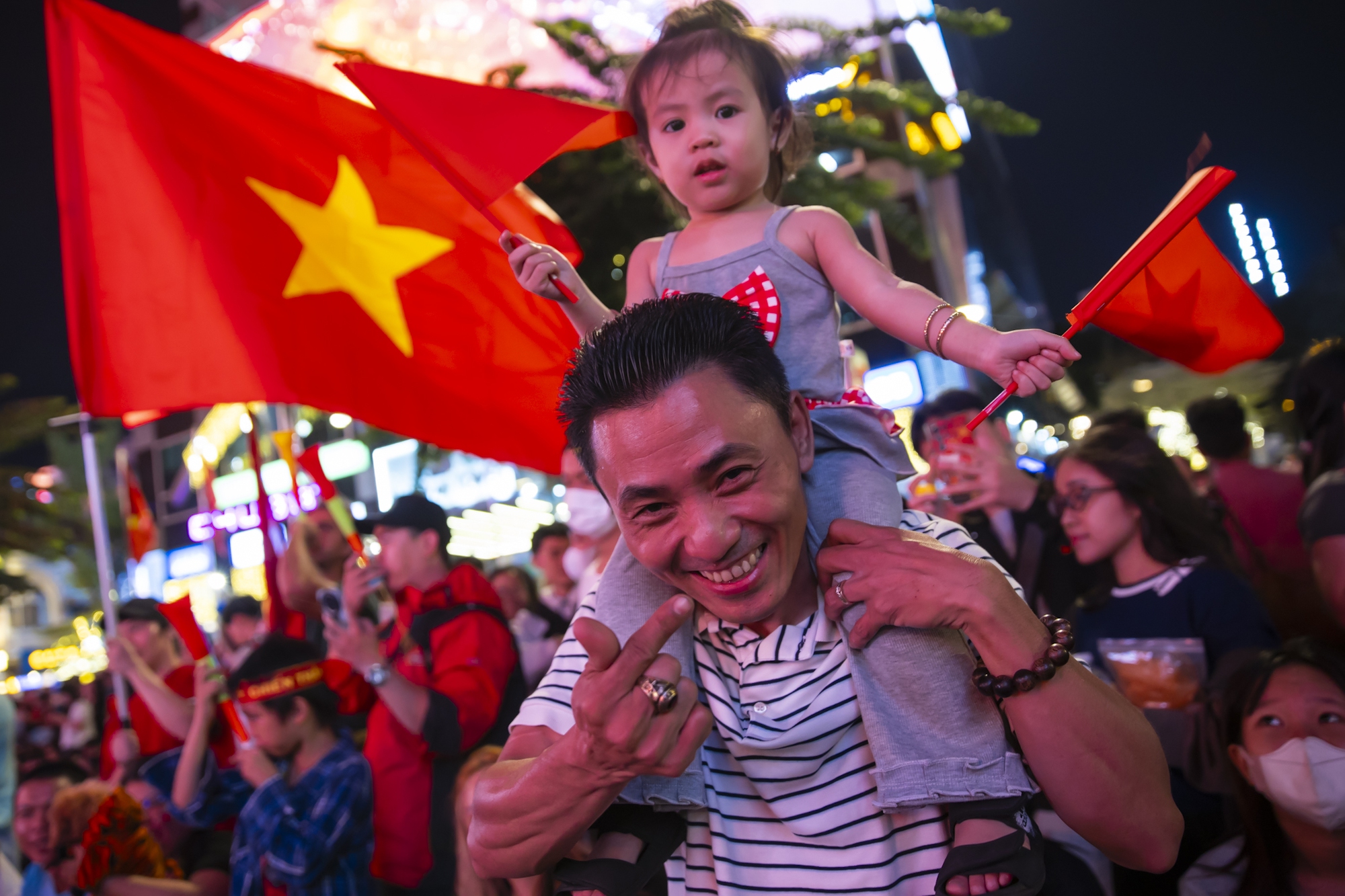 Nước mắt cổ động vi&ecirc;n khi U23 Việt Nam nhận thất bại cay đắng- Ảnh 60.