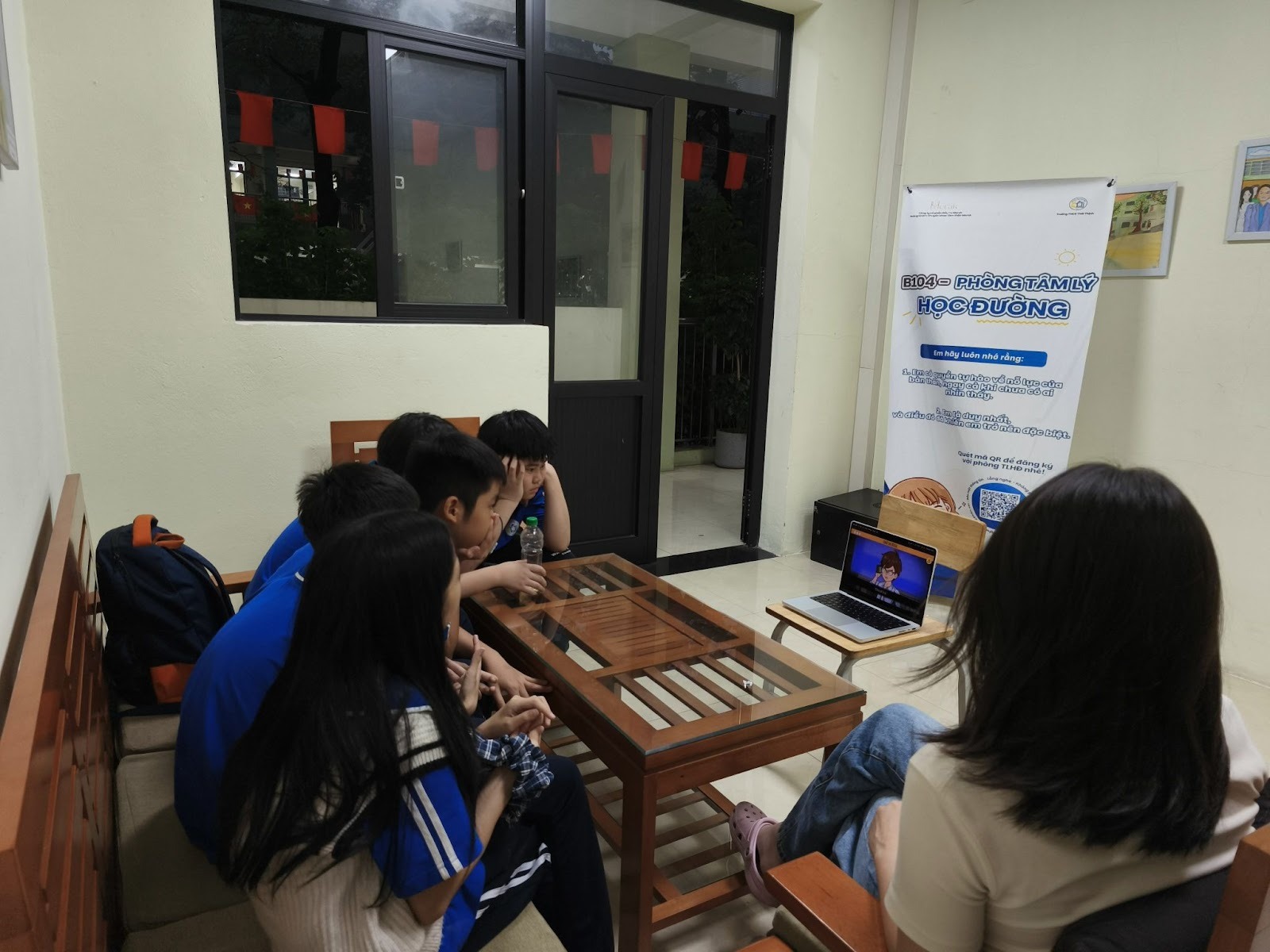 T&acirc;m l&yacute; học đường: Khoảng trống giữa chủ trương v&agrave; năng lực thực thi- Ảnh 2.