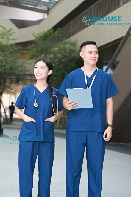 Đồng Phục Blouse - N&acirc;ng tầm trang phục y tế cao cấp - Ảnh 3.
