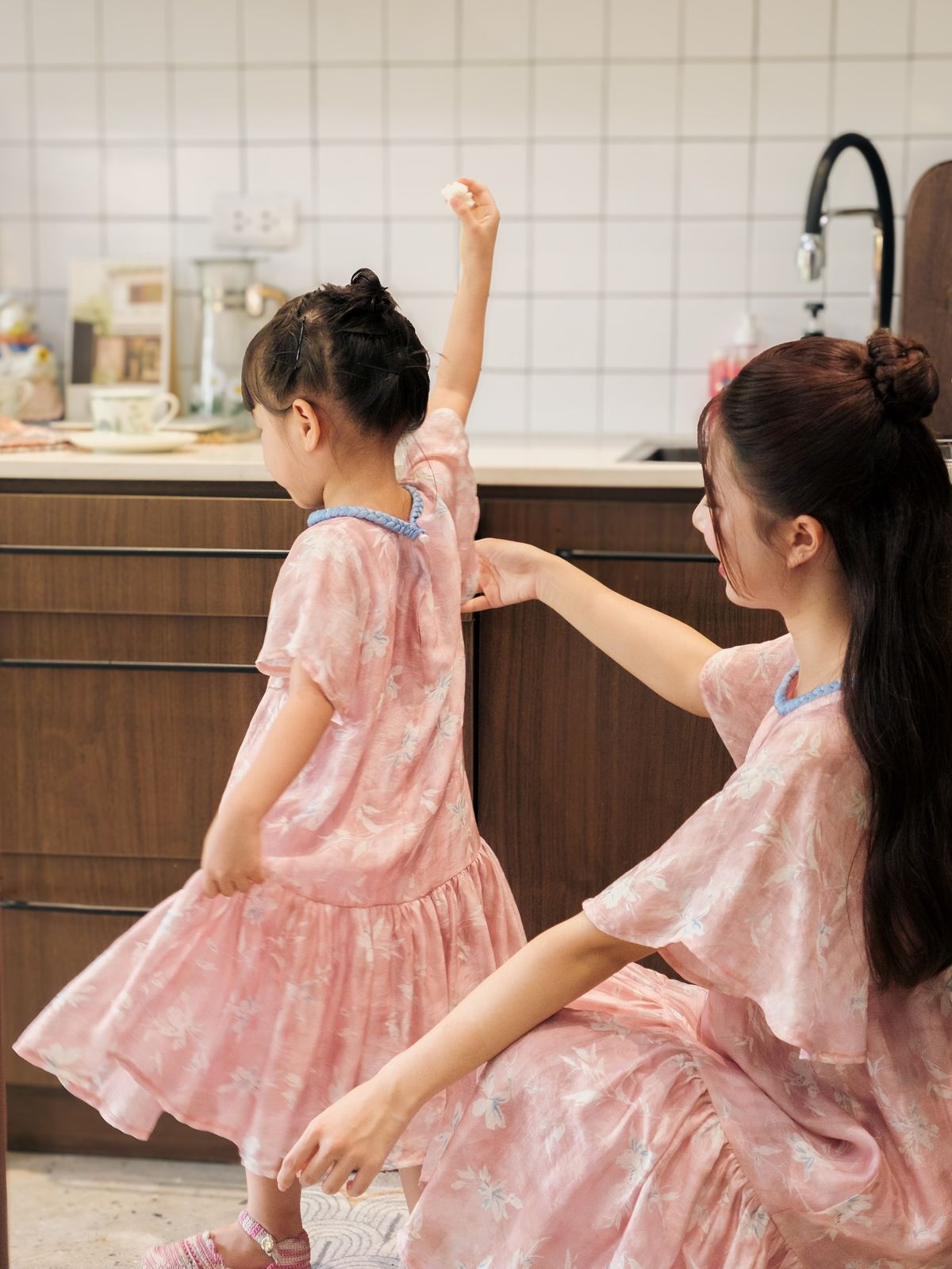 Trong gia đ&igrave;nh, nếu mẹ sống như người ở, đừng mong con c&aacute;i lớn l&ecirc;n với kh&iacute; chất của 1 nữ ho&agrave;ng- Ảnh 3.