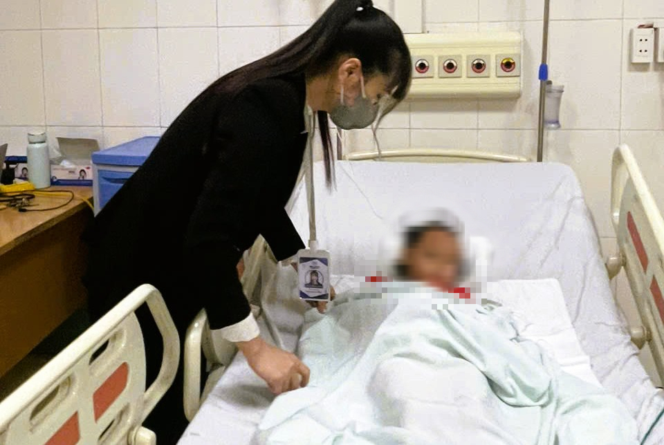 Th&ocirc;ng tin mới vụ 3 ch&aacute;u nhỏ ngộ độc tr&agrave; sữa pha thuốc diệt chuột ở Thanh H&oacute;a - Ảnh 1.