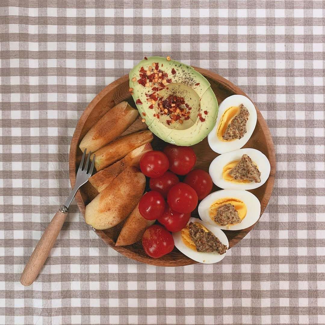 Một c&ocirc; g&aacute;i giảm liền 32kg nhờ ki&ecirc;n tr&igrave; với 4 loại thực phẩm, kh&ocirc;ng hề nhịn ăn- Ảnh 9.