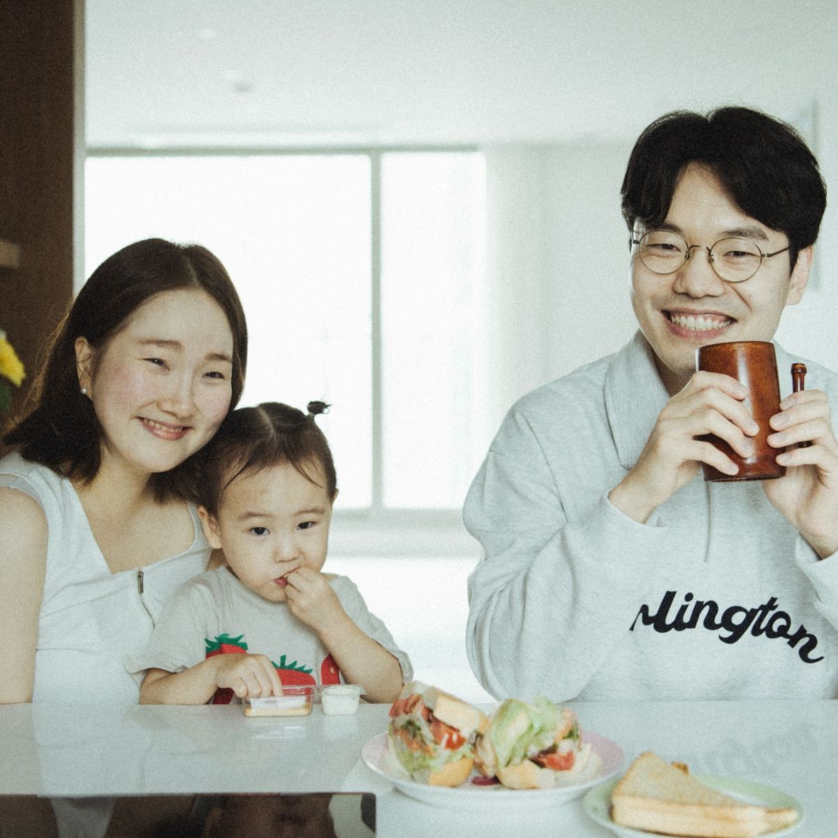 Đừng nh&igrave;n chằm chằm v&agrave;o mỗi điểm số của con! 3 th&oacute;i quen n&agrave;y của cha mẹ mới l&agrave; thứ khiến con dậm ch&acirc;n m&atilde;i ở vạch xuất ph&aacute;t- Ảnh 5.