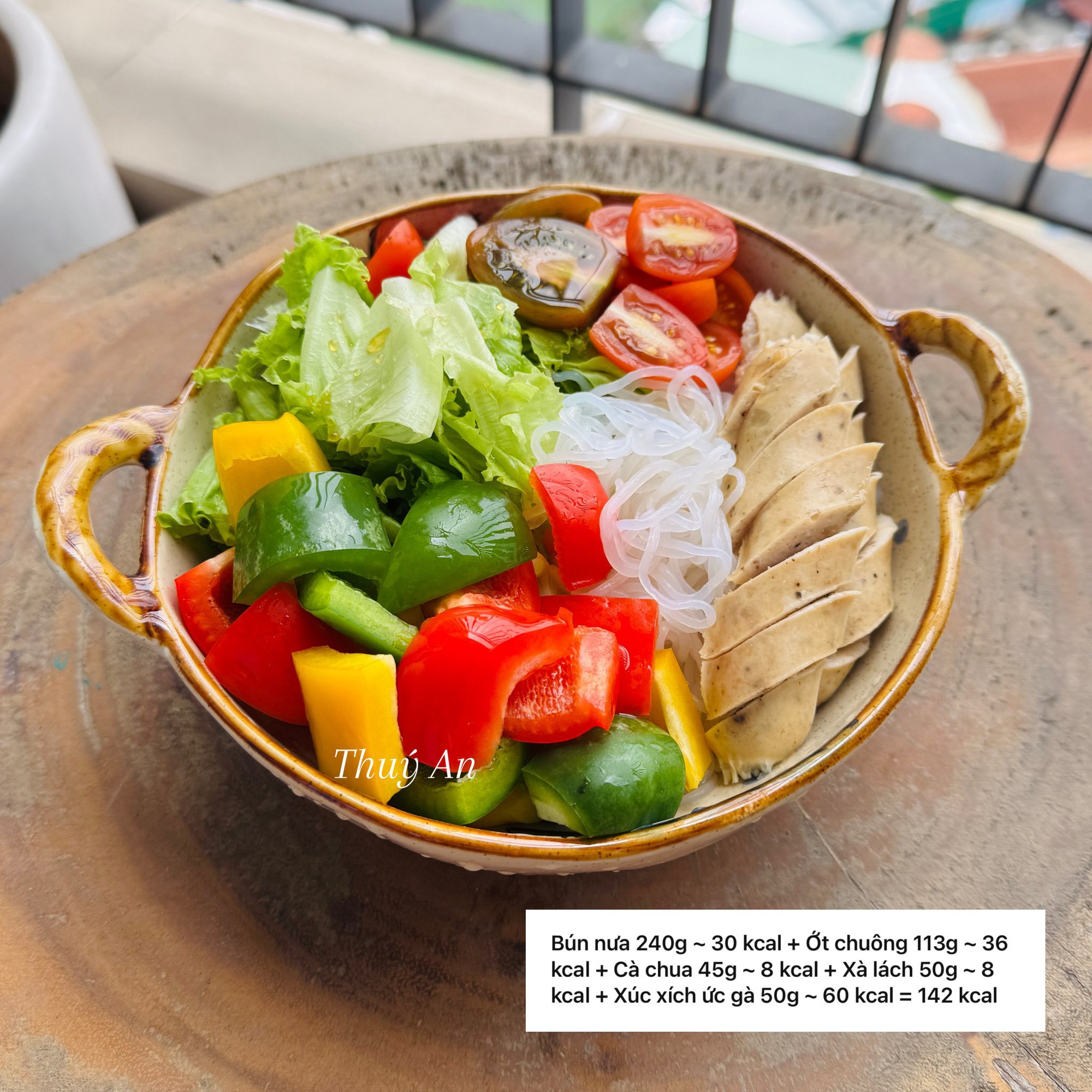 Giảm gần 10kg sau nhiều năm cất &aacute;o d&agrave;i trong tủ, b&agrave; mẹ 2 con ở H&agrave; Nội cuối c&ugrave;ng cũng c&oacute; c&aacute;i Tết tự tin nhất- Ảnh 4.