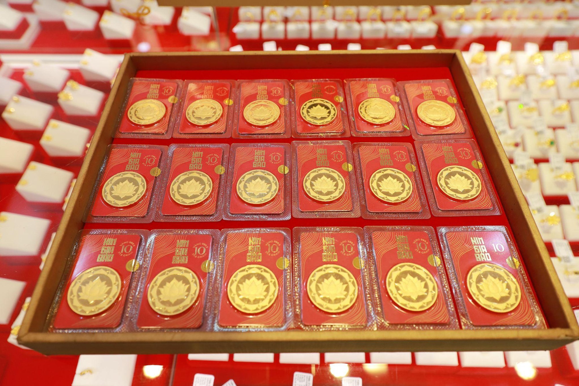 V&agrave;ng 17 triệu/ chỉ hay 3 triệu/ chỉ đi nữa: 5 điều phải biết rồi mới mua- Ảnh 1.