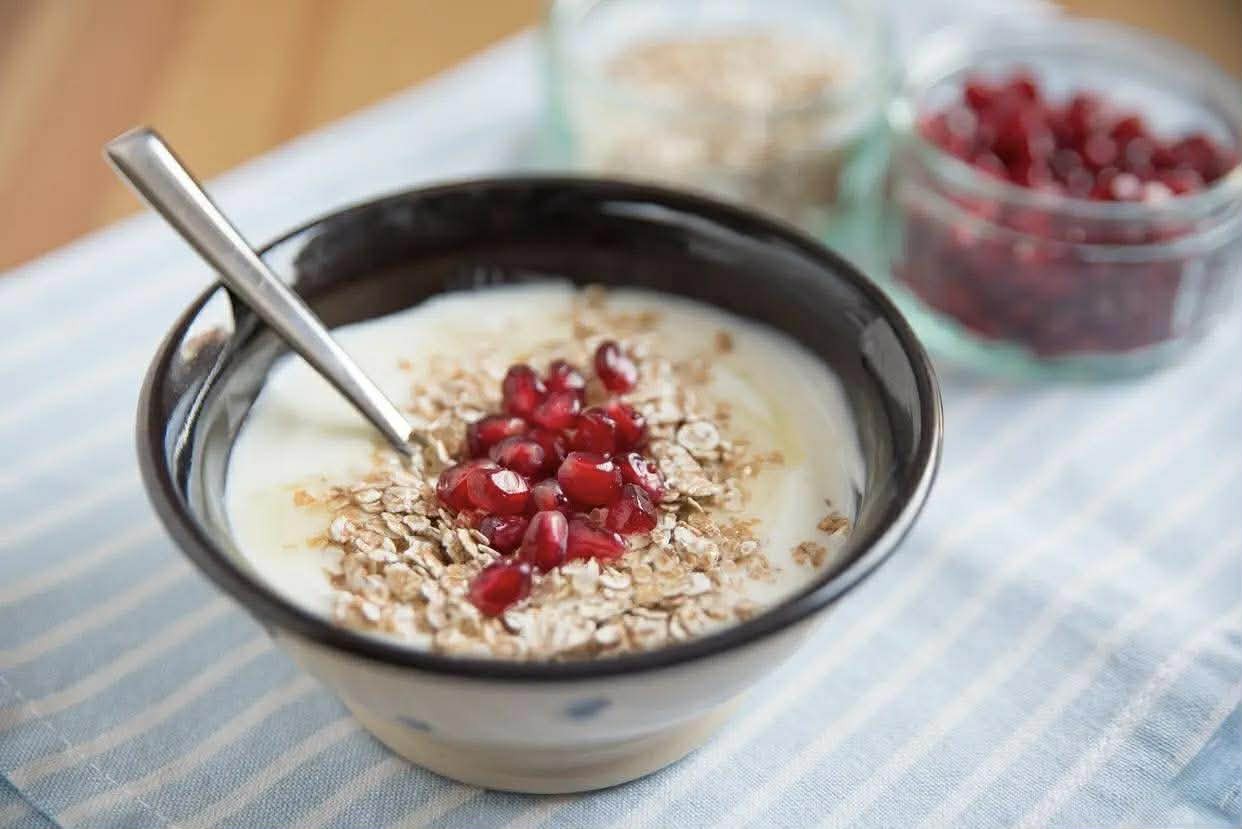 4 M&oacute;n ăn s&aacute;ng ngon, dễ nấu tốt cho người 40 tuổi trở l&ecirc;n để bảo vệ tin, dạ d&agrave;y, củng cố hệ ti&ecirc;u h&oacute;a - Ảnh 16.