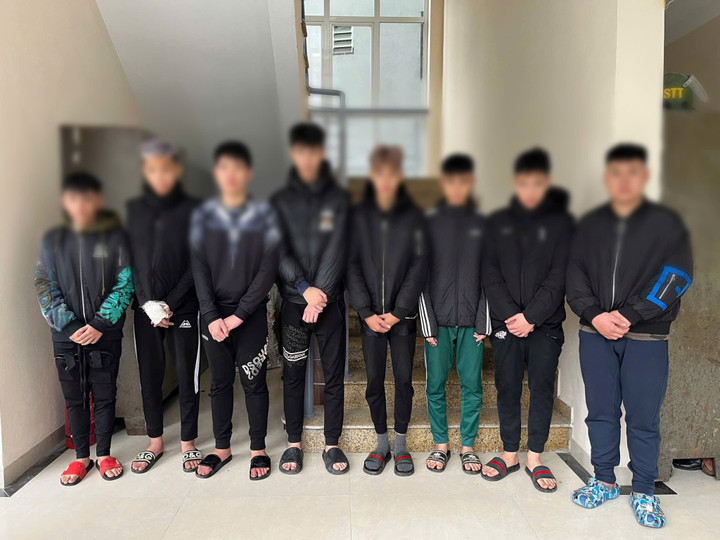 Công an Hà Nội tạm giữ thanh niên gây rối và sàm sỡ ở hầm Kim Liên - Ảnh 1. Công an Hà Nội tạm giữ thanh niên gây rối và sàm sỡ ở hầm Kim Liên - Ảnh 1.