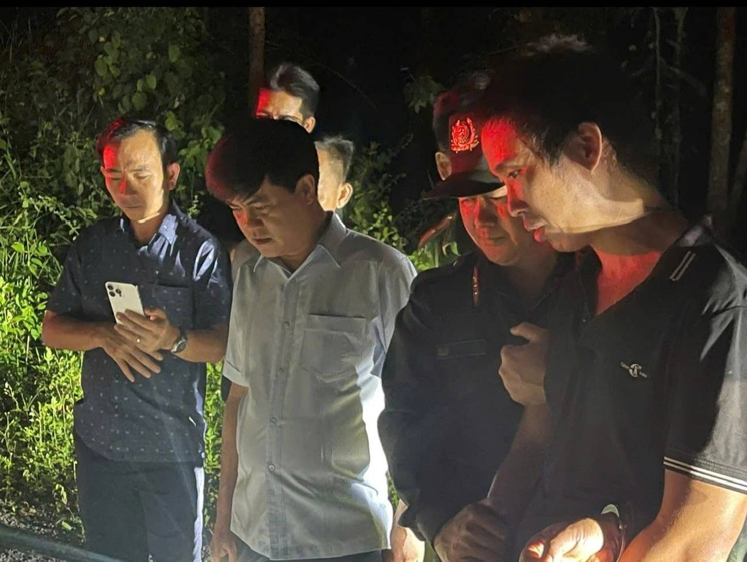 Lê Sỹ Tùng bắn chết 3 người ở Đồng Nai: Thảm án rúng động xã hội - Ảnh 4. Lê Sỹ Tùng bắn chết 3 người ở Đồng Nai: Thảm án rúng động xã hội - Ảnh 4.