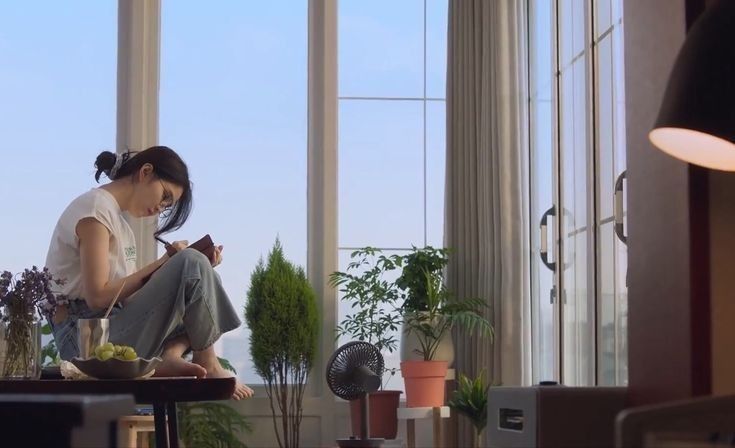 39 tuổi, sống trong căn phòng 28m²: Tôi thoát khỏi cảm giác