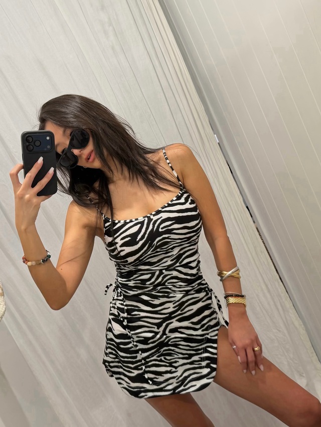 &Aacute;i nữ nh&agrave; tỷ ph&uacute; kh&eacute;t tiếng gần 50 tuổi vẫn trẻ măng: B&iacute; quyết chống gi&agrave; kh&ocirc;ng hề đắt đỏ- Ảnh 2.