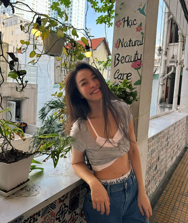 Vbiz c&oacute; mỹ nh&acirc;n U45 vẫn trẻ như g&aacute;i đ&ocirc;i mươi, b&iacute; quyết từ th&oacute;i quen ăn chay giản dị- Ảnh 2.