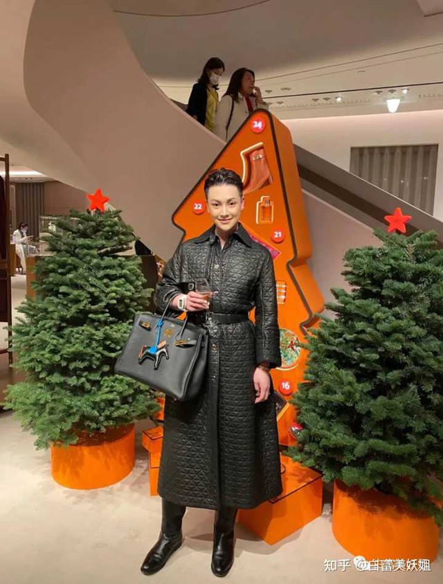 KOL trốn thuế 28 tỷ đồng v&agrave; sự trở lại g&acirc;y sốc tr&ecirc;n mạng x&atilde; hội - Ảnh 5.