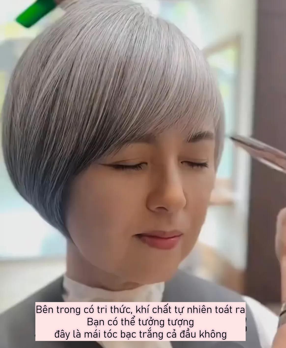 Không nhuộm, không che giấu: Kiểu tóc giúp phụ nữ 60+ đẹp một cách điềm tĩnh - Ảnh 4.