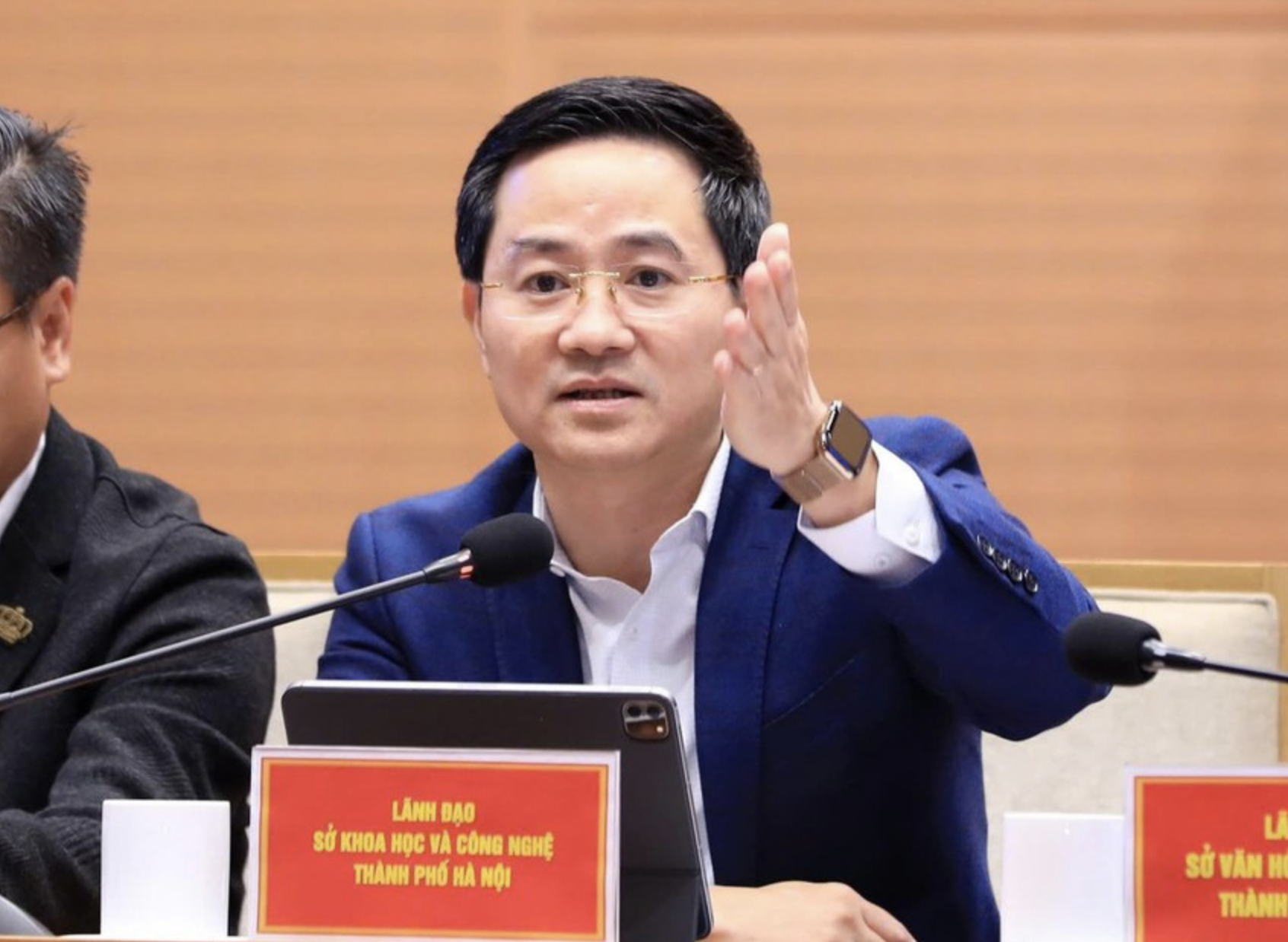 &Ocirc;ng Trần Anh Tuấn th&ocirc;i giữ chức Gi&aacute;m đốc Sở Khoa học v&agrave; C&ocirc;ng nghệ H&agrave; Nội - Ảnh 1.