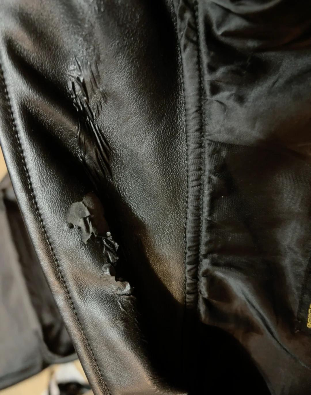 Dọn nửa tủ quần áo mới ngộ ra: 8 kiểu đồ “nhìn thì mê” nhưng mặc cực khó - mua về chỉ tổ phí tiền - Ảnh 7.