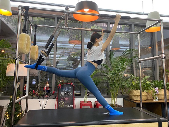 Nữ idol g&atilde;y cổ v&igrave; tập pilates- Ảnh 4.