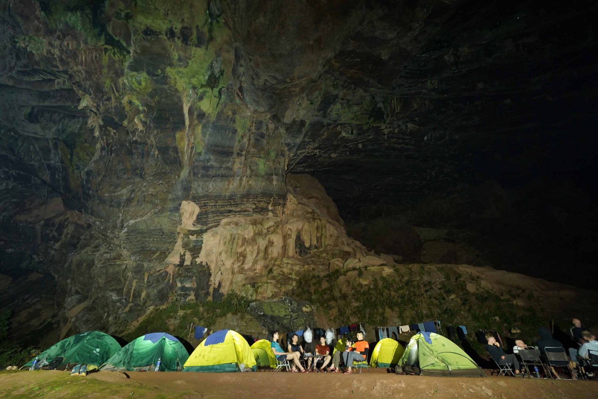Cảnh báo: Tìm thấy loài dơi mang virus Nipah nhiều nhất ở nơi này – Có người chủ quan thường tới, ngủ lại - Ảnh 4.