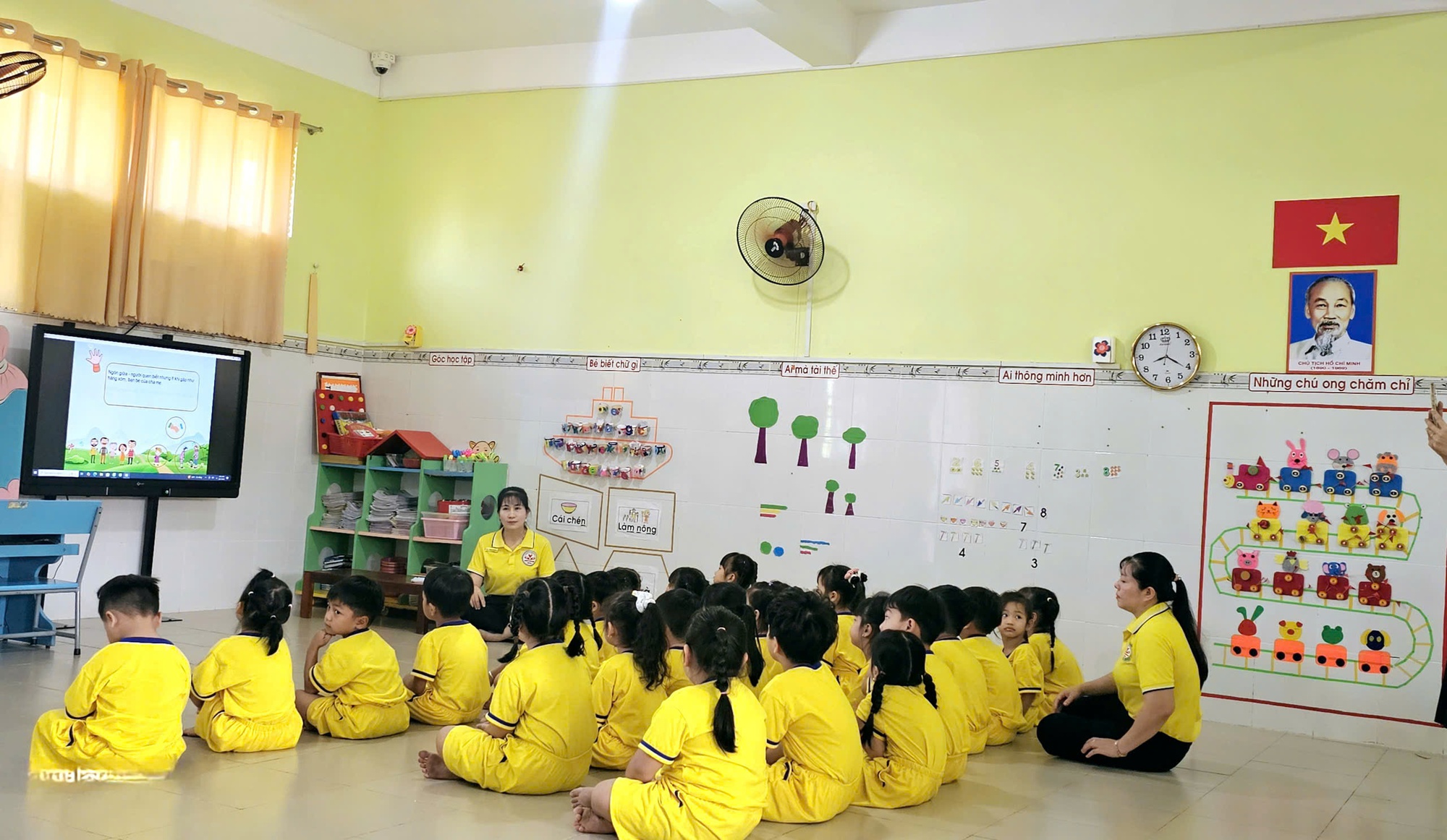 Giáo dục giới tính cho trẻ mầm non, cần sự vào cuộc của phụ huynh và nhà trường - Ảnh 1.