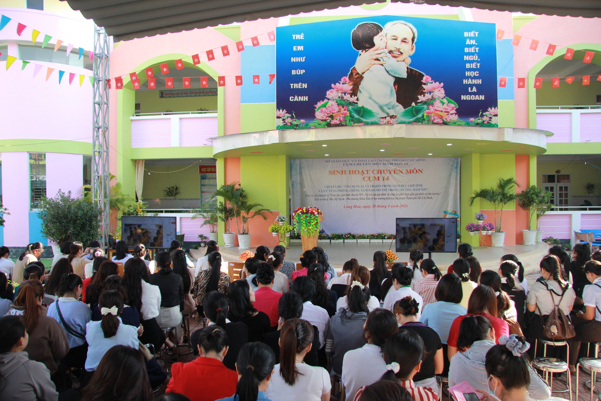 Giáo dục giới tính cho trẻ mầm non, cần sự vào cuộc của phụ huynh và nhà trường - Ảnh 5.