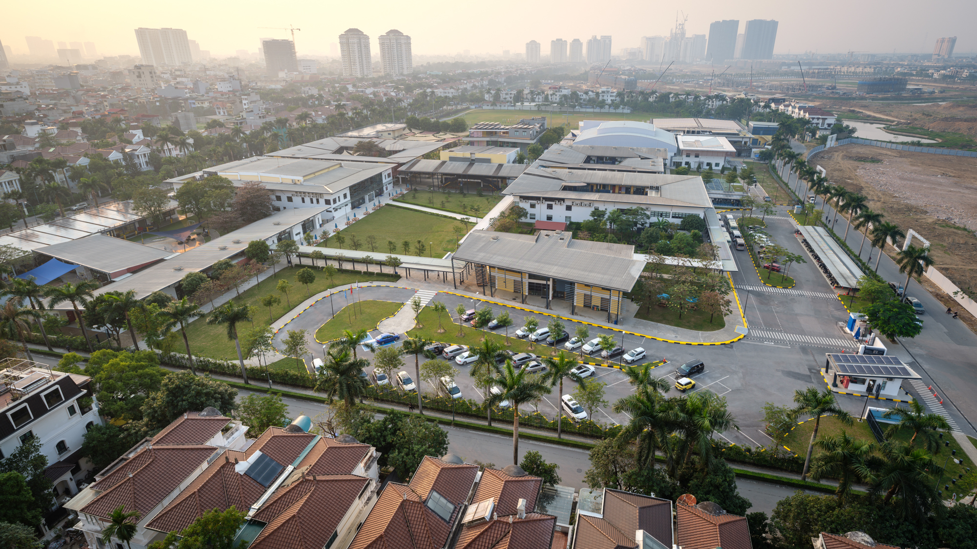 UNIS Hanoi chính thức nhận hồ sơ Học bổng toàn phần 100% năm học 2026-2027- Ảnh 1. UNIS Hanoi chính thức nhận hồ sơ Học bổng toàn phần 100% năm học 2026-2027- Ảnh 1.