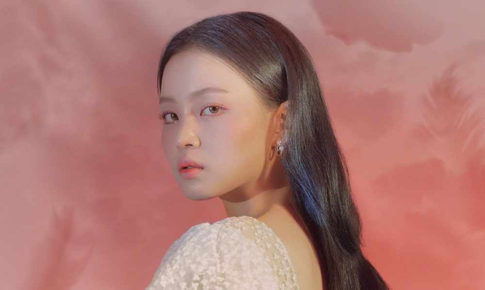 lee-hi-overcomes-depression-after-debut-thumbnail-0505254-0505254-1769501614394-17695016147191751880437-1769569655707-17695696562311157594216.jpeg