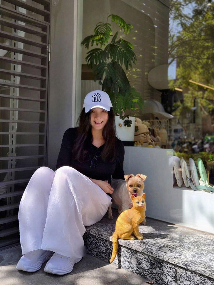 Bước sang tuổi 69, mỹ nhân này vẫn trẻ đẹp ngỡ ngàng: Nhìn như gái ngoài 30 nhờ kết thân 1 loại củ giảm viêm, bảo tồn collagen, bếp người Việt luôn sẵn- Ảnh 3. Bước sang tuổi 69, mỹ nhân này vẫn trẻ đẹp ngỡ ngàng: Nhìn như gái ngoài 30 nhờ kết thân 1 loại củ giảm viêm, bảo tồn collagen, bếp người Việt luôn sẵn- Ảnh 3.