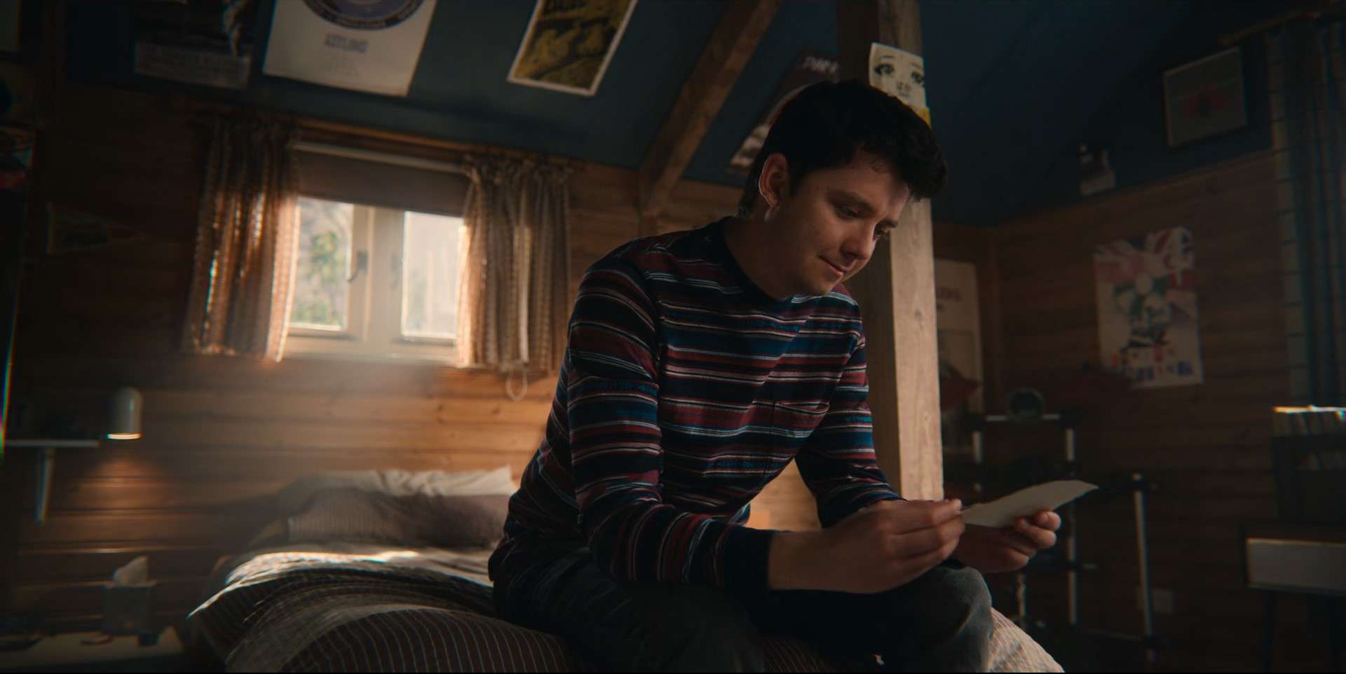 Xem phim Sex Education, t&ocirc;i kh&oacute;c nấc khi nghe con g&aacute;i thốt l&ecirc;n: 