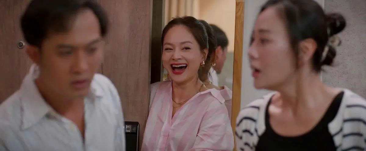 Lan Phương lại &ldquo;ph&aacute;t đi&ecirc;n&rdquo; rồi!- Ảnh 5.