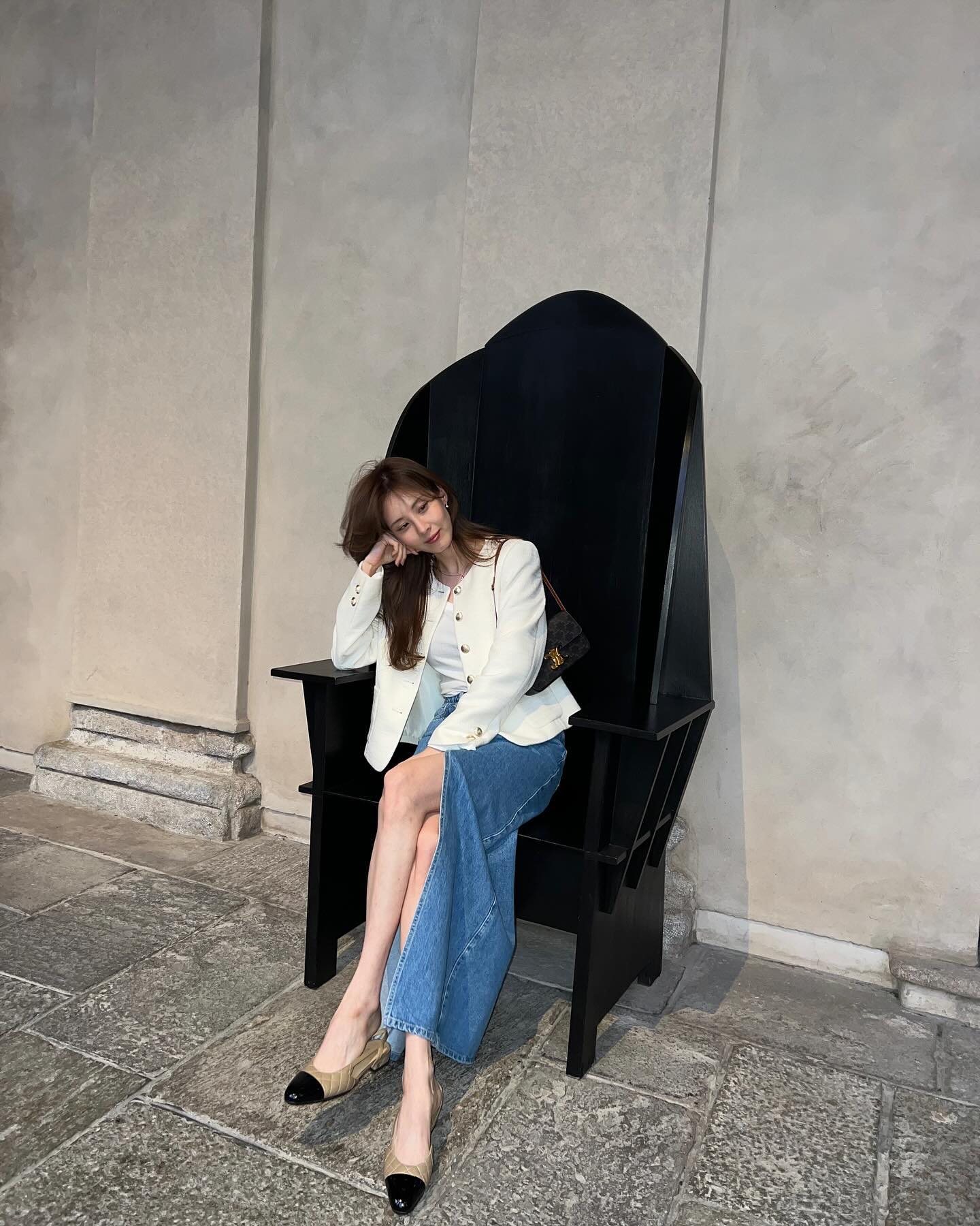 Phong cách Seohyun: Bí quyết diện đồ trẻ trung và thanh lịch của nàng gái ngoan U40 - Ảnh 7. Phong cách Seohyun: Bí quyết diện đồ trẻ trung và thanh lịch của nàng gái ngoan U40 - Ảnh 7.