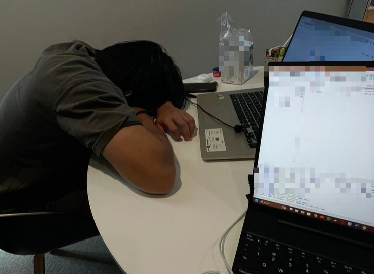 Nam lập tr&igrave;nh vi&ecirc;n đột ngột tử vong ở tuổi 32, b&aacute;c sĩ nh&igrave;n lịch l&agrave;m việc hoảng hốt: Tim bằng th&eacute;p cũng kh&ocirc;ng chịu nổi!- Ảnh 3.