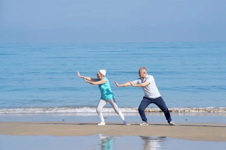 Càng lớn tuổi càng