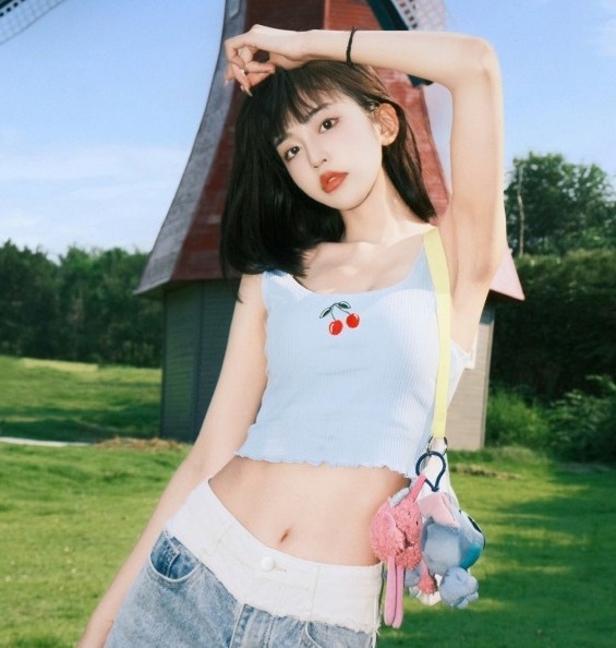 Cặp đôi nổi tiếng đầu năm 2026 đã chia tay, đàng trai lộ ảnh nóng với hot girl, đàng gái cũng không kém cạnh- Ảnh 3. Cặp đôi nổi tiếng đầu năm 2026 đã chia tay, đàng trai lộ ảnh nóng với hot girl, đàng gái cũng không kém cạnh- Ảnh 3.