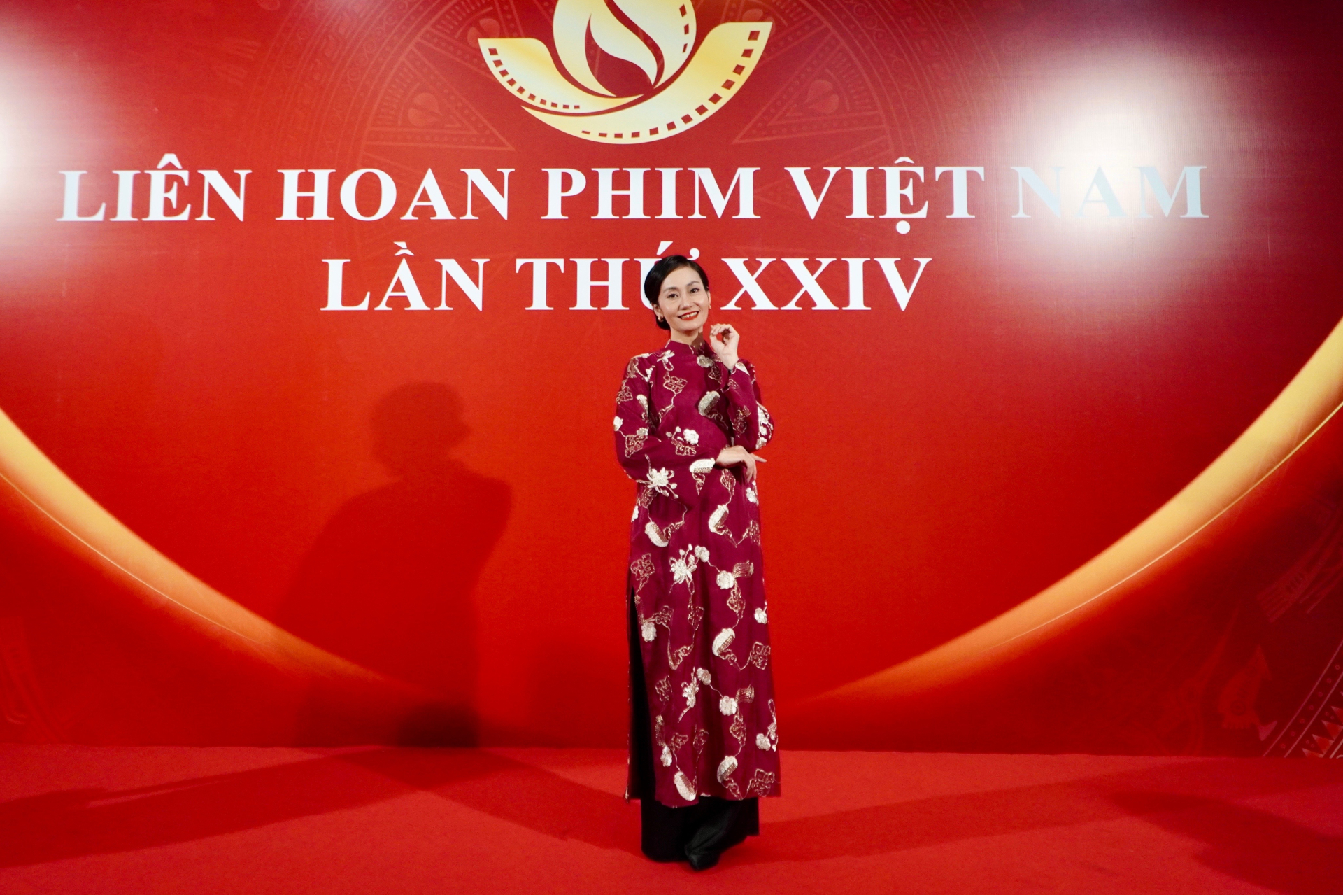 Nữ bi&ecirc;n kịch Thi&ecirc;n đường m&aacute;uHạnh Th&uacute;y v&agrave; H&agrave;nh tr&igrave;nh dạy con nhận diện cạm bẫy trong cuộc sống - Ảnh 1.