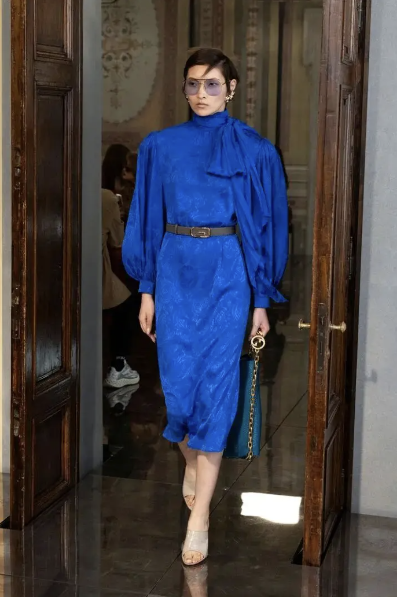 Dự b&aacute;o gam m&agrave;u thời trang Xu&acirc;n H&egrave; 2026: Kh&iacute; chất rực rỡ cho ph&aacute;i đẹp - Ảnh 20.