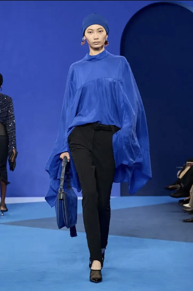 Dự b&aacute;o gam m&agrave;u thời trang Xu&acirc;n H&egrave; 2026: Kh&iacute; chất rực rỡ cho ph&aacute;i đẹp - Ảnh 19.