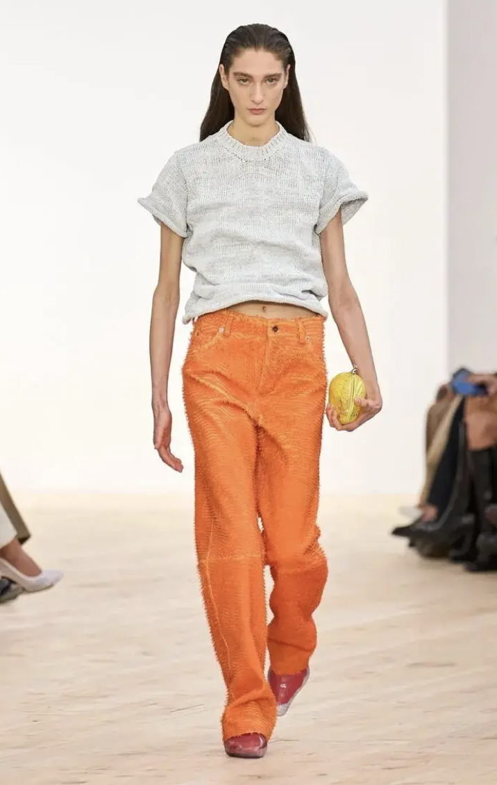 Dự b&aacute;o gam m&agrave;u thời trang Xu&acirc;n H&egrave; 2026: Kh&iacute; chất rực rỡ cho ph&aacute;i đẹp - Ảnh 11.