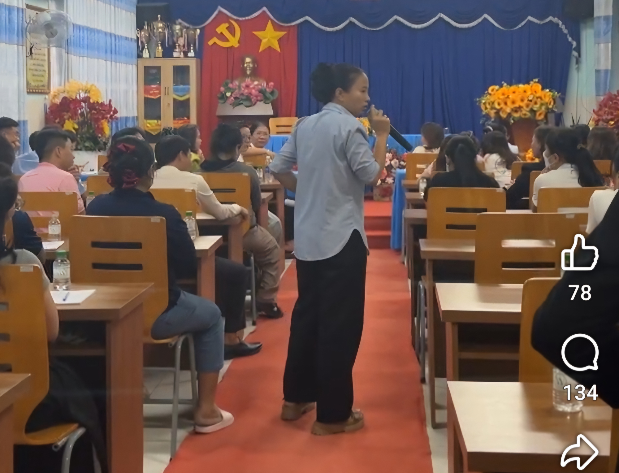 Vụ sườn heo đ&ocirc;ng lạnh 