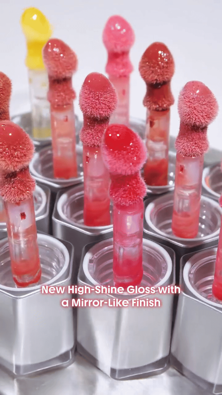 Thỏi son b&oacute;ng l&acirc;u tr&ocirc;i khiến MXH rần rần: M&agrave;u xinh, gi&aacute; chưa đến 150K v&agrave; si&ecirc;u nhiều ưu điểm để bạn th&iacute;ch - Ảnh 2.