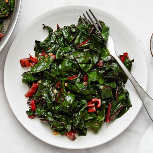 garlic-sauteed-swiss-chard-main-500x500-162818-1769778241909-17697782423101206284003.jpg