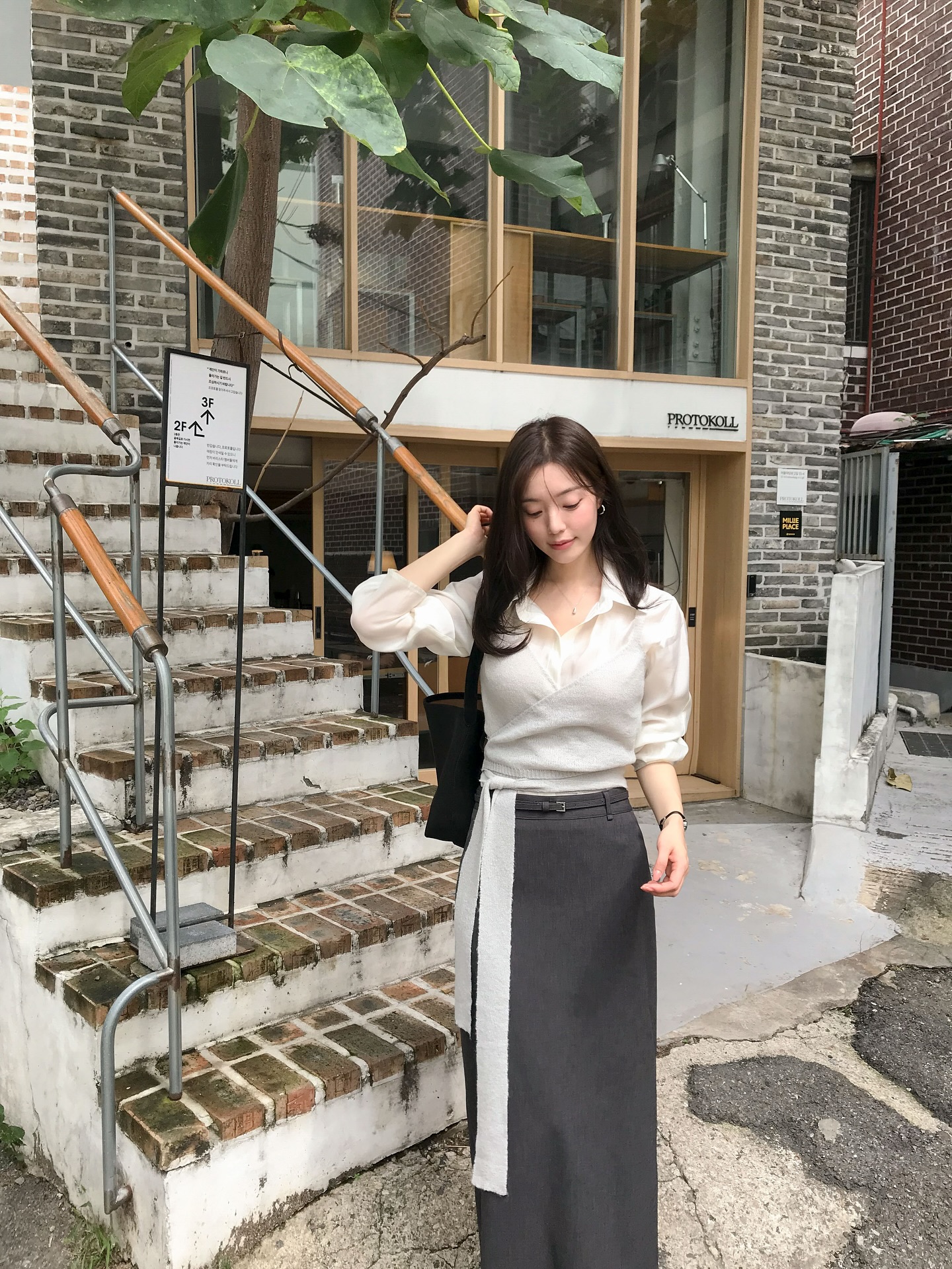 Thời trang hack tuổi 2026: 4 Item giúp bạn trẻ trung và hiện đại hơn - Ảnh 5. Thời trang hack tuổi 2026: 4 Item giúp bạn trẻ trung và hiện đại hơn - Ảnh 5.