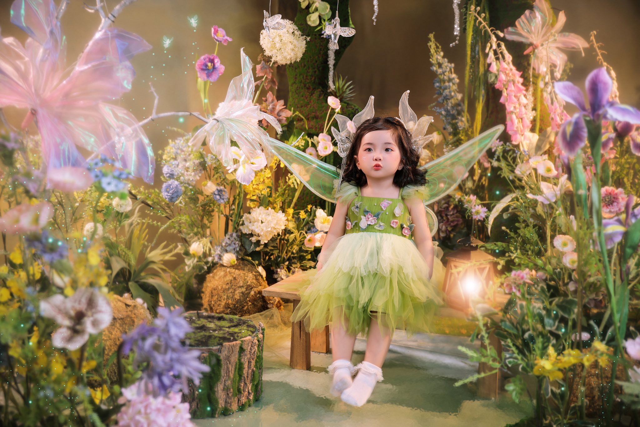 Cả nhà Khánh Thi - Phan Hiển rủ nhau chụp ảnh Tết, bé út Lisa gây sốt vì xinh như công chúa- Ảnh 4. Cả nhà Khánh Thi - Phan Hiển rủ nhau chụp ảnh Tết, bé út Lisa gây sốt vì xinh như công chúa- Ảnh 4.