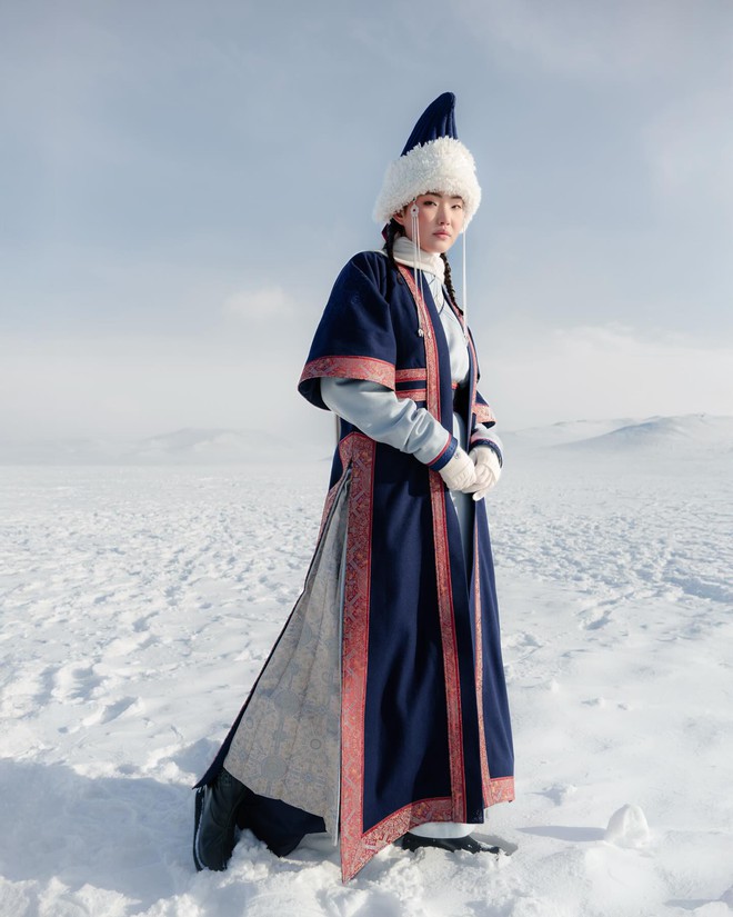 Thứ đ&aacute;ng ngắm nhất l&uacute;c n&agrave;y l&agrave; đồng phục Olympic của M&ocirc;ng Cổ: Qu&aacute; đẹp, qu&aacute; nghệ!- Ảnh 5.