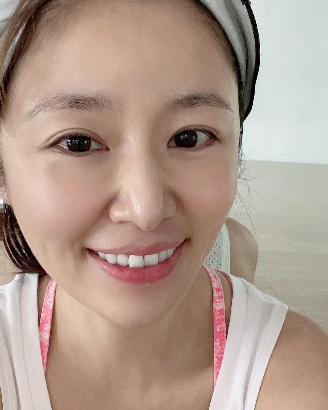 Lâm Tâm Như tuổi 50 da mộc vẫn căng mướt, tràn đầy collagen: Bí quyết đến từ những món nước quá quen với người Việt- Ảnh 7.